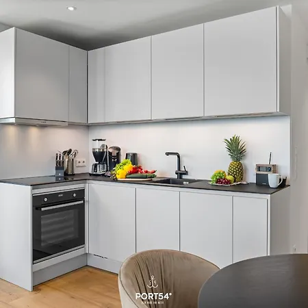 Tiefseetaucher アパート オルペニッツ